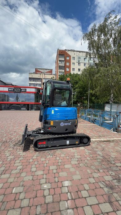 Екскаватор 3.5 тон Rippa R32 Pro Kubota V1505 новий