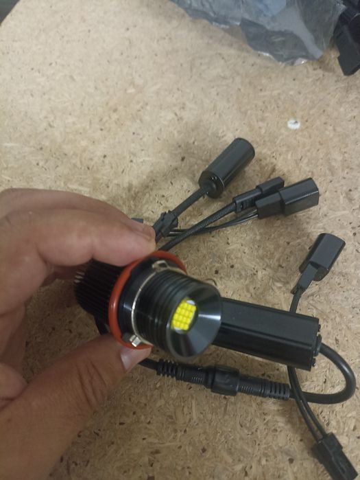 Lâmpada Led Angel Eyes BMW E60