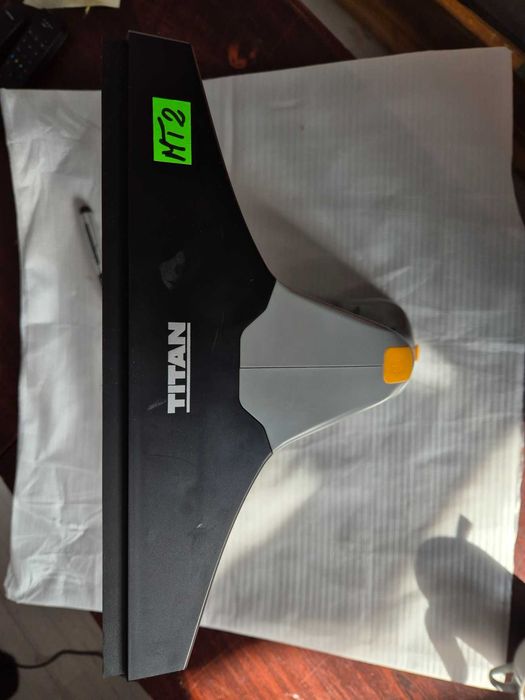 Akumulatorowa myjka do okien TITAN TTS799VAC 28cm