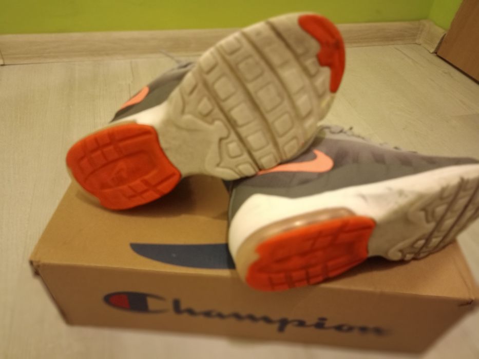 Buty Nike sportowe