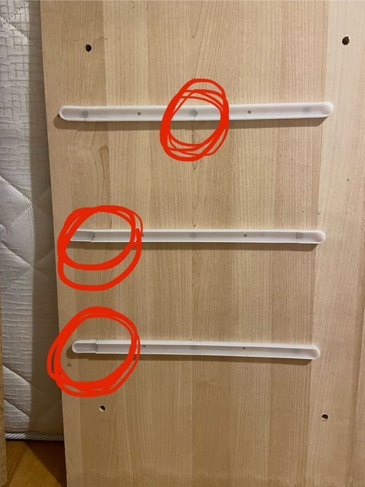 Secretária de madeira c/ 3 gavetas