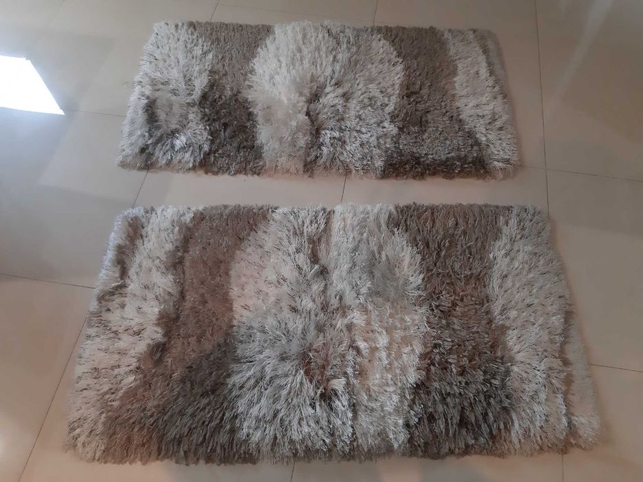 Conjunto de 2 tapetes