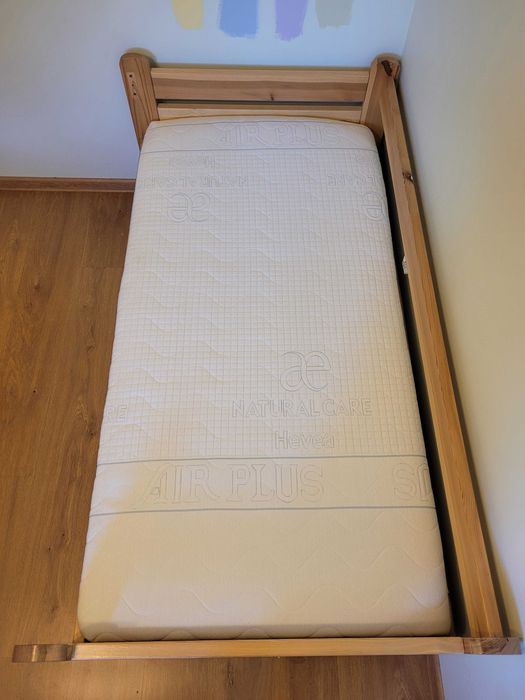 Łóżko sosnowe Kubuś na materac 160x80