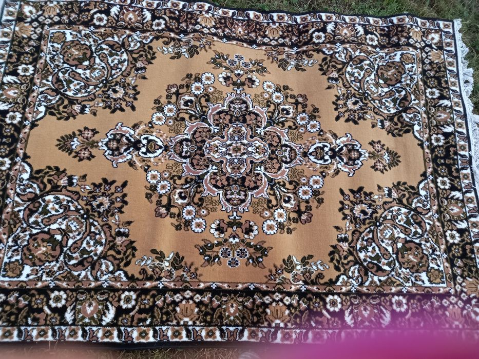 Продам  б/ килим