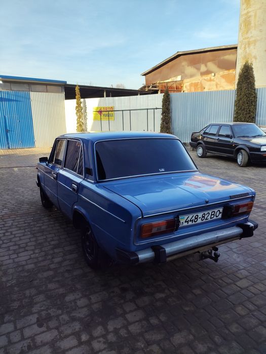 Ваз 2106 в непоганому стані для своїх років