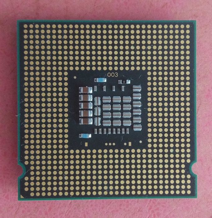 Процессор Intel Core 2 Duo E8200
