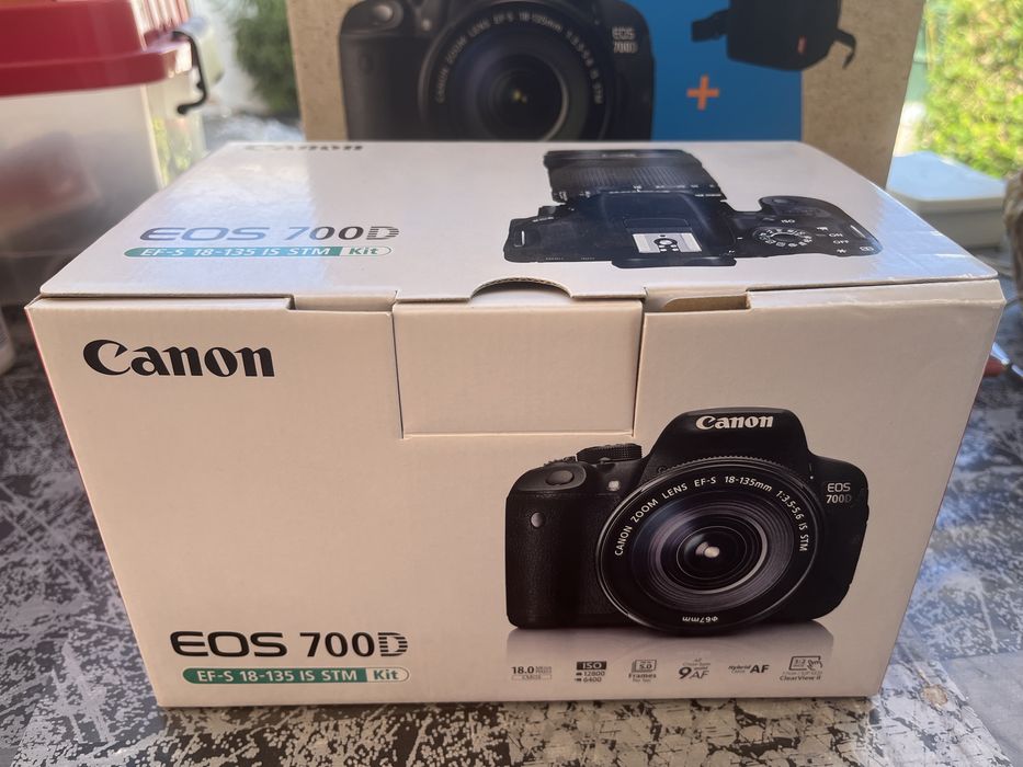 Canon 700D + EF-S 18-135mm + Extras + Caixa Original | Apenas 16.000 disparos