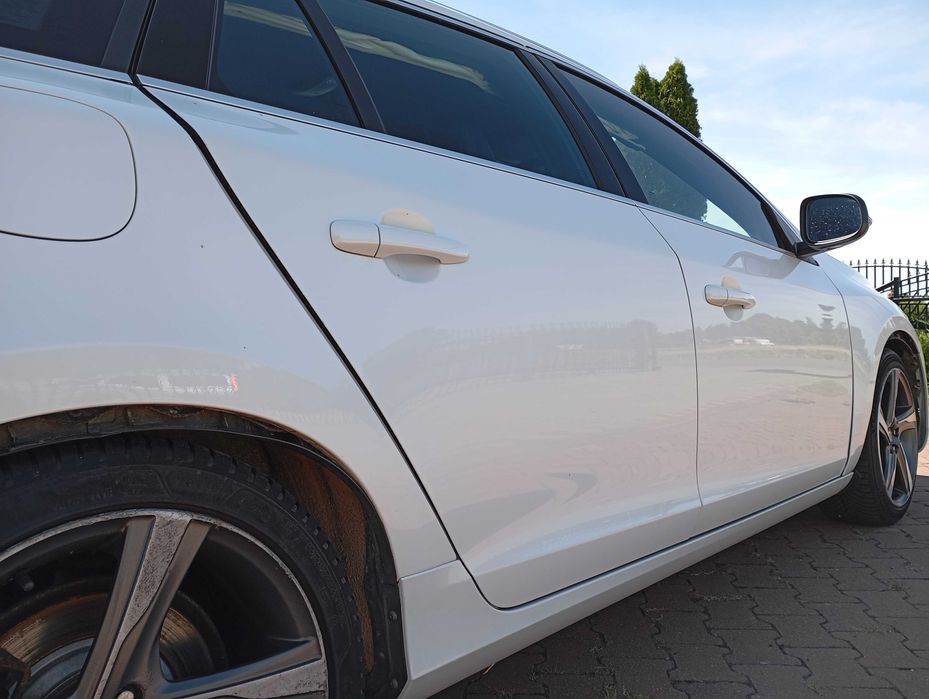 VOLVO V60 Drzwi Tył Prawe Szyba Zamek Klamka Podnośnik Listwa R-Design 707-46 CZĘŚCI RADOM