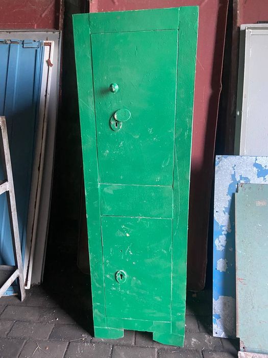 Продам сейф, металл 3 мм