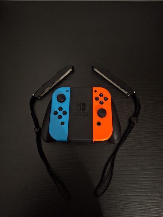 Nintendo Switch + 3 Jogos (Como Nova)