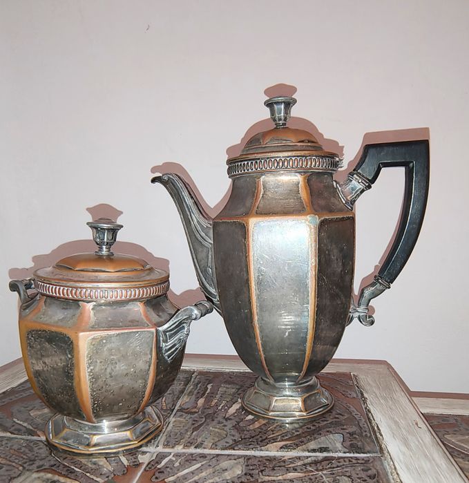 Stary platerowy dzbanek do herbaty i cukiernica Christofle