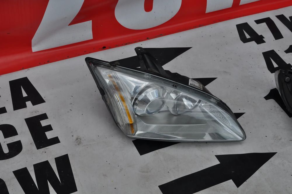ford focus mk2 lampa prawa xenon wysyłka