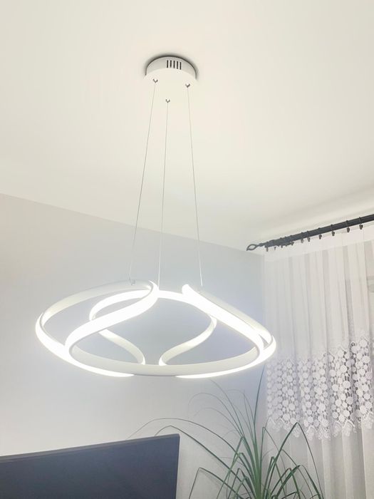 Lampa sufitowa wisząca led