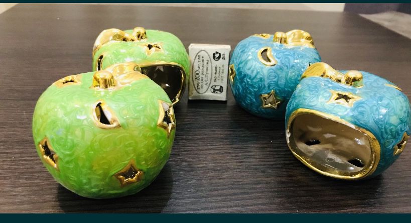 Продам новогодний декор, подсвечники, статуэтки