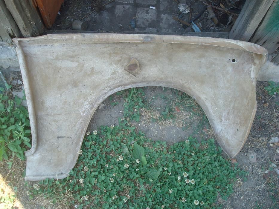 Крыло ВАЗ-2101 левое, стеклопластик, стекловолокно.