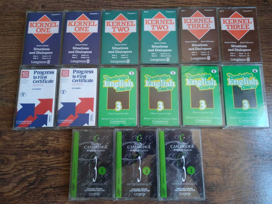 Duży zestaw kaset (15 sztuk) do nauki języka angielskiego Kernel, Cambridge
