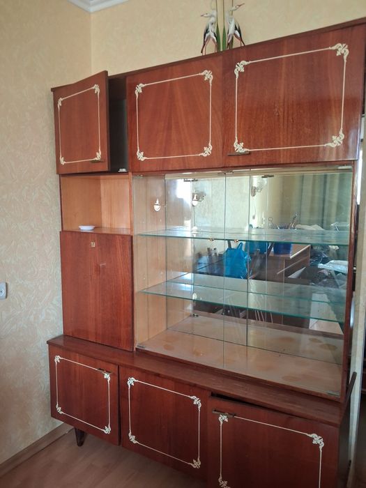 Сервант безкоштовно