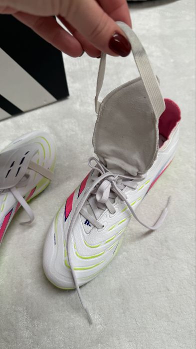 Adidas nowe skora korki Predator league ft fg/mg 38 2/3 białe okazja