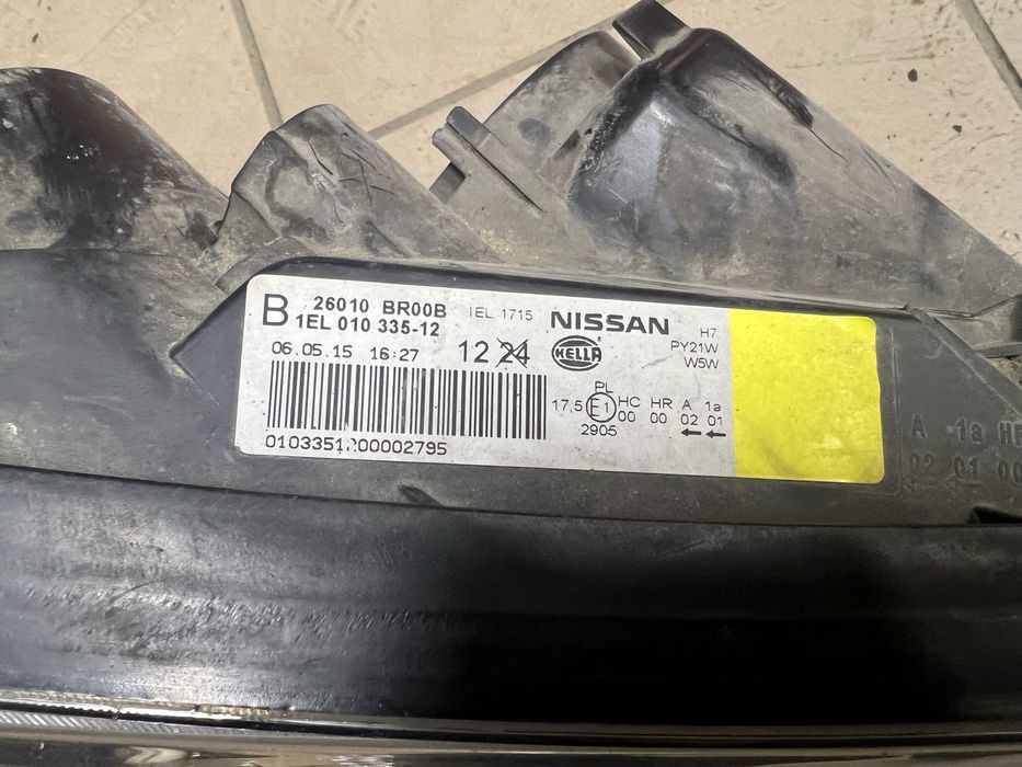 Фара права nissan qashqai рестайлінг на запчасти або під реставрацію