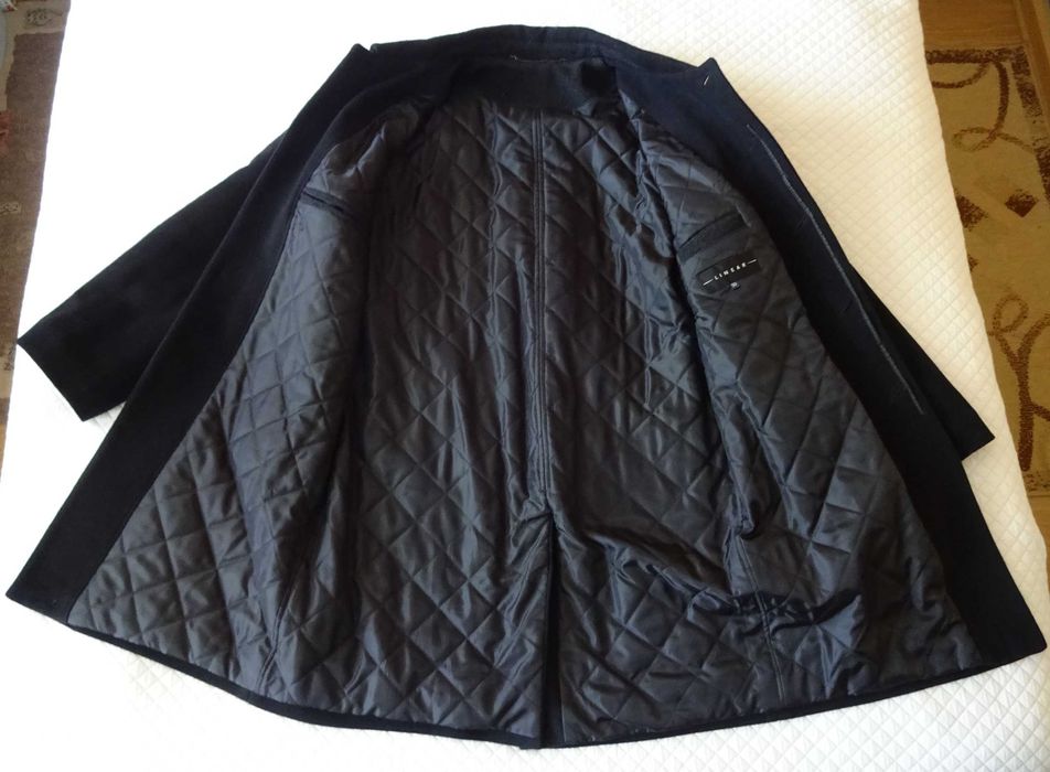 Linear 50 płaszcz wełniany czarny