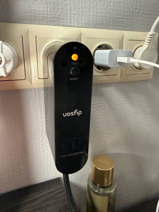 Dyson Airstrait Red/Gold дайсон еірстрейт