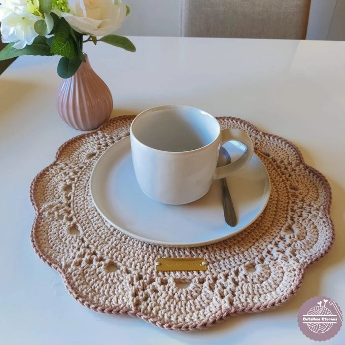 Peças em crochê feitas à mão