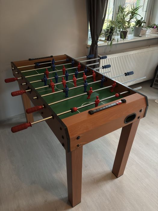 Stół do grania w piłkarzyki