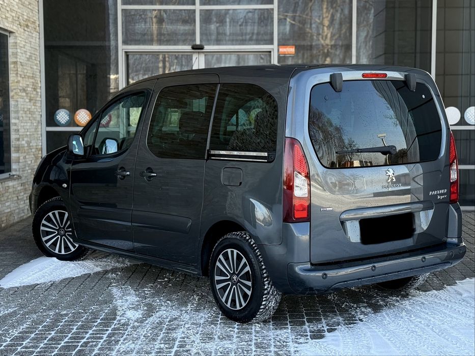 Peugeot Partner 1.2 Benzynka 110Km *2017R*2xDrzwi*Navi*Kamera*Zadbany