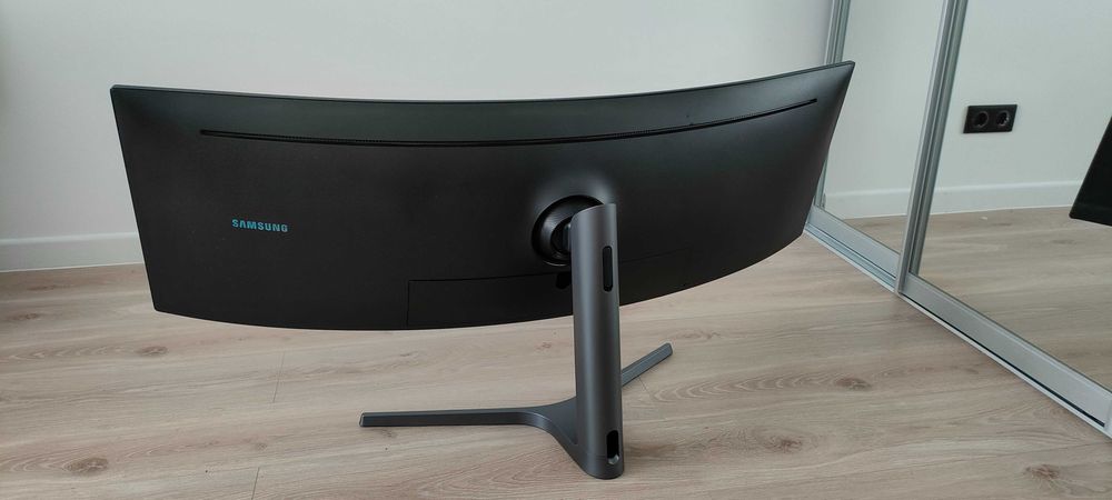 Монітор Samsung Odyssey G9 49″–великий, ультраширокий, відмінний стан!