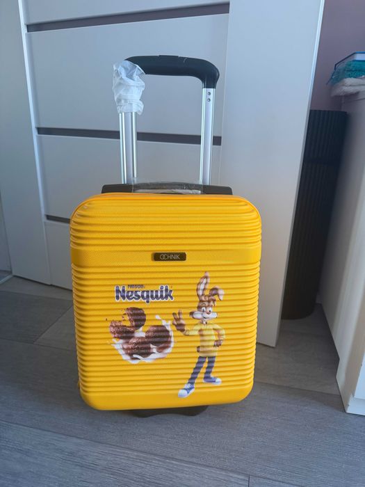 Walizka kabinowa Ochnik Nestle