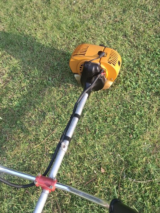Kosa McCulloch Cabrio 261 + Szelki GRATIS (Husqvarna)