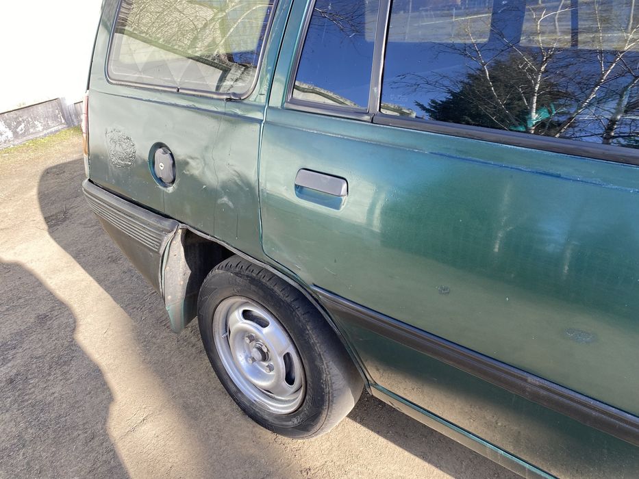Opel Kadet 1.6 Дизель універсал Караван можлива Доставка по Україні