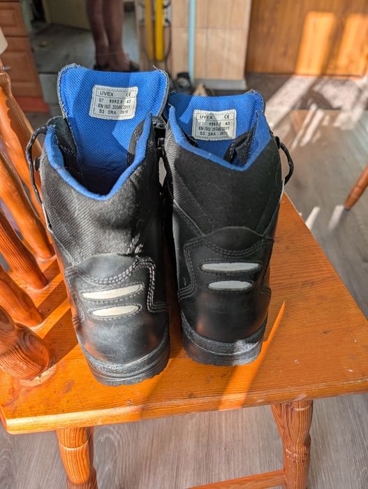 Buty trekkingowe Uvex róż.43