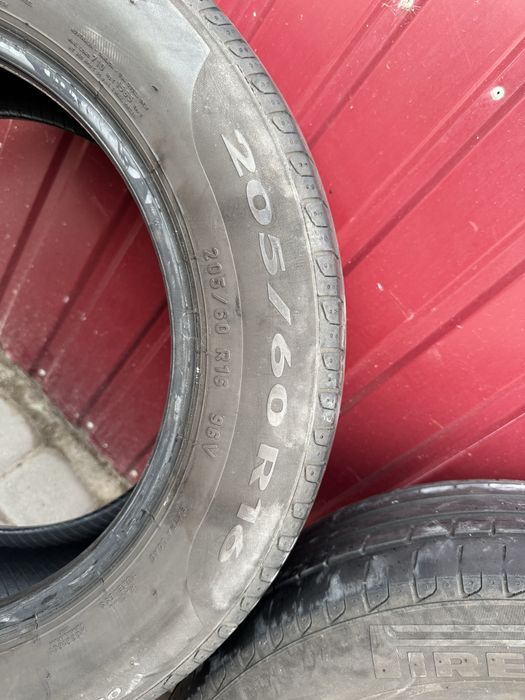 Шини Pirelli 205/60/r16