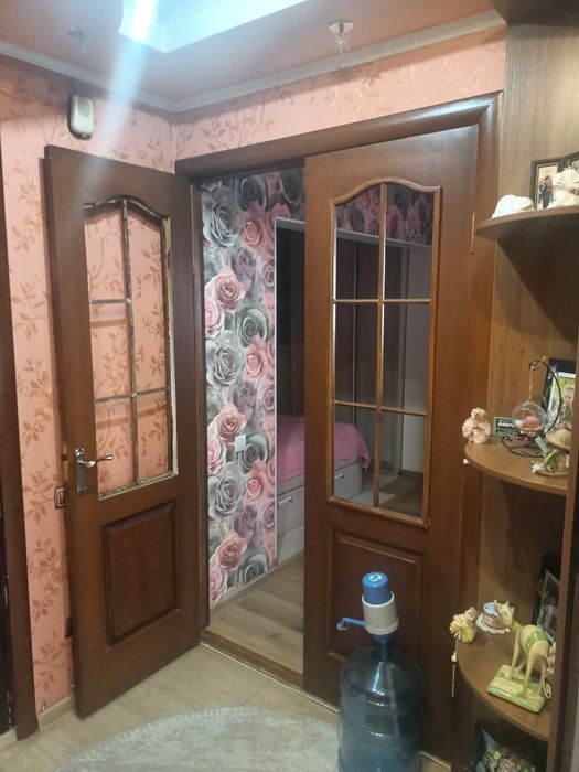 Продам межкомнатные двери