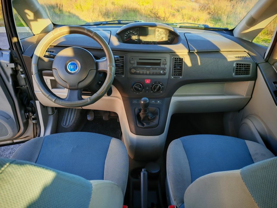 Fiat idea único proprietário 139 mil kms