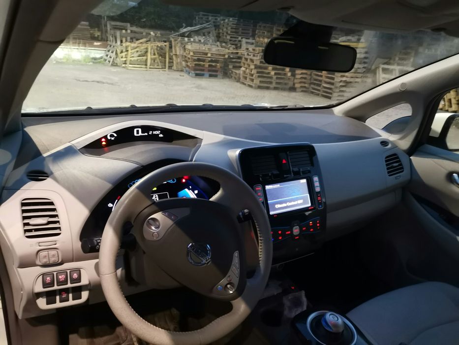 Nissan Leaf SL Ніссан Ліф