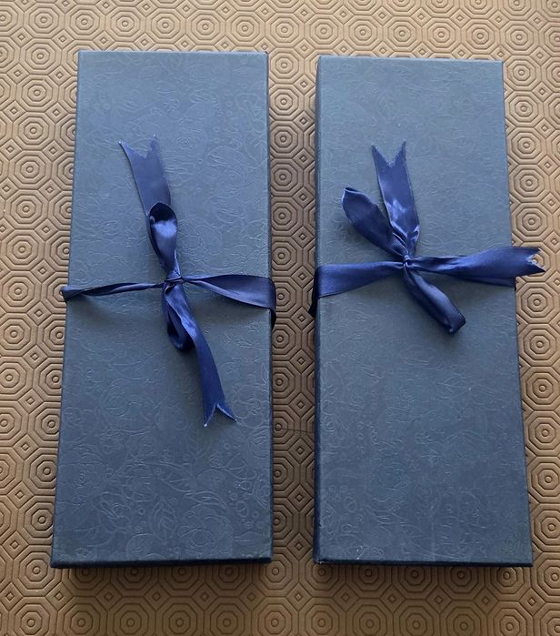 2 sets de loiça para sushi