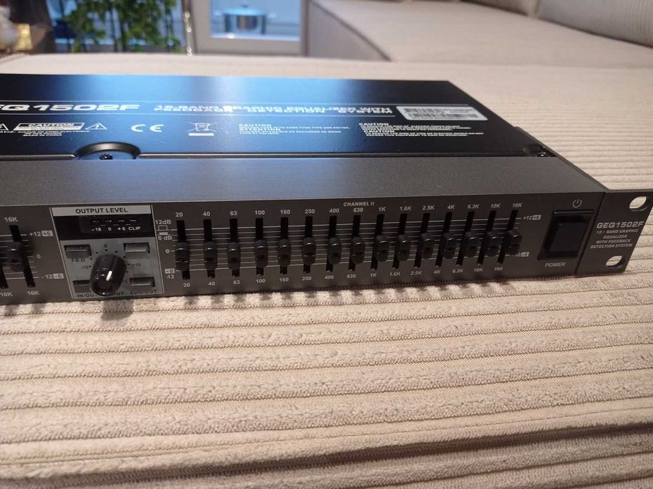 Phonic korektor equalizer