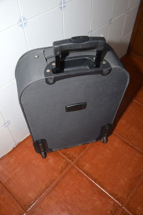 Troley cinzento médio Valisa