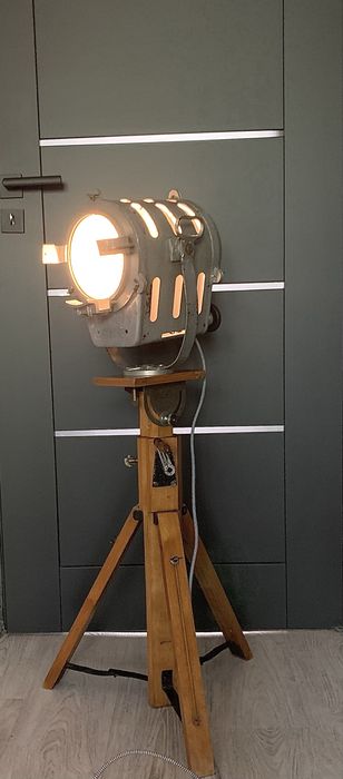 Lampa podlogowa stojaca vintage loft industrial industrialna glamour