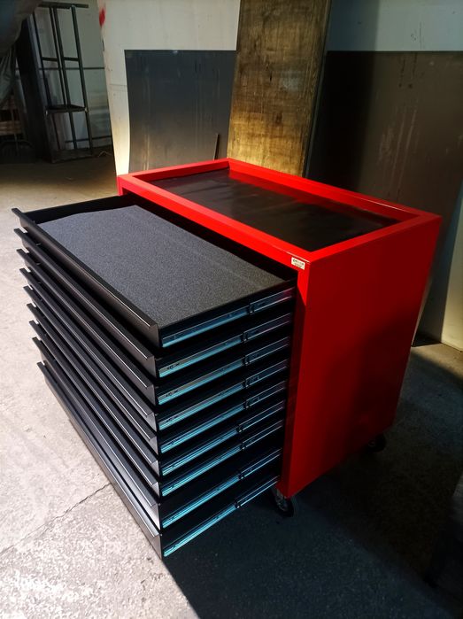 Duży wózek narzędziowy. Szuflady 100x50