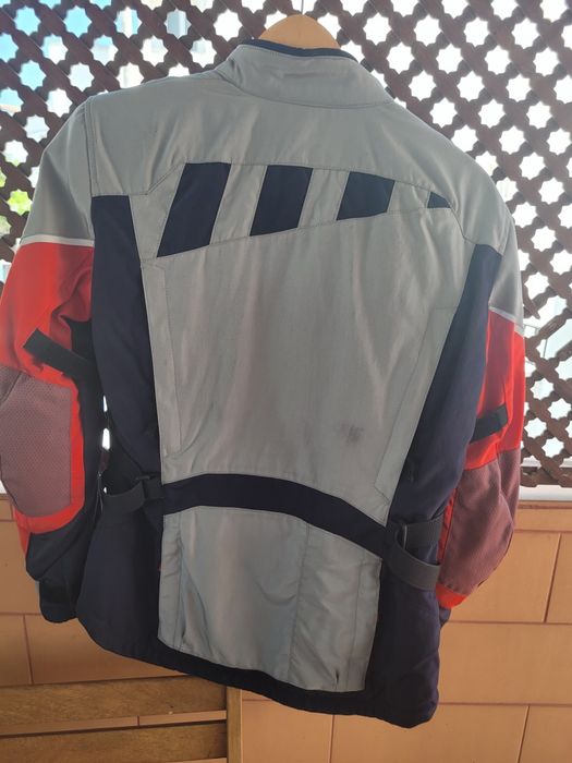 Casaco BMW impermeável  para mulher