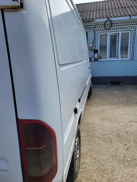 Мерседес спрінтера