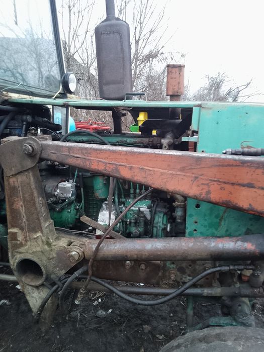 Продам трактор ЮМЗ -6