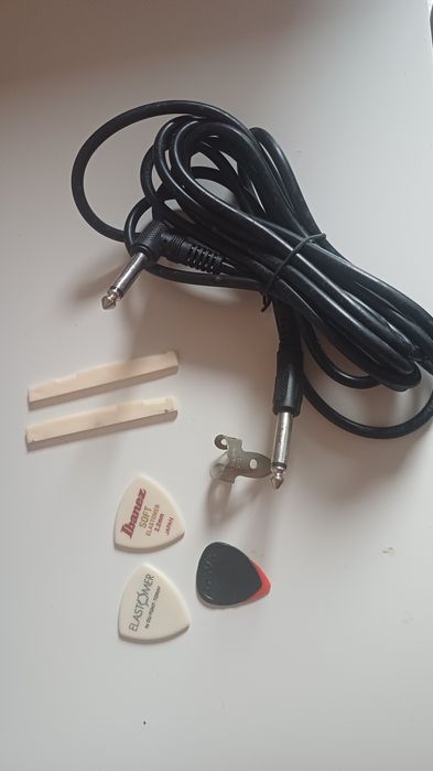 Guitarra elétrica ótimo estado