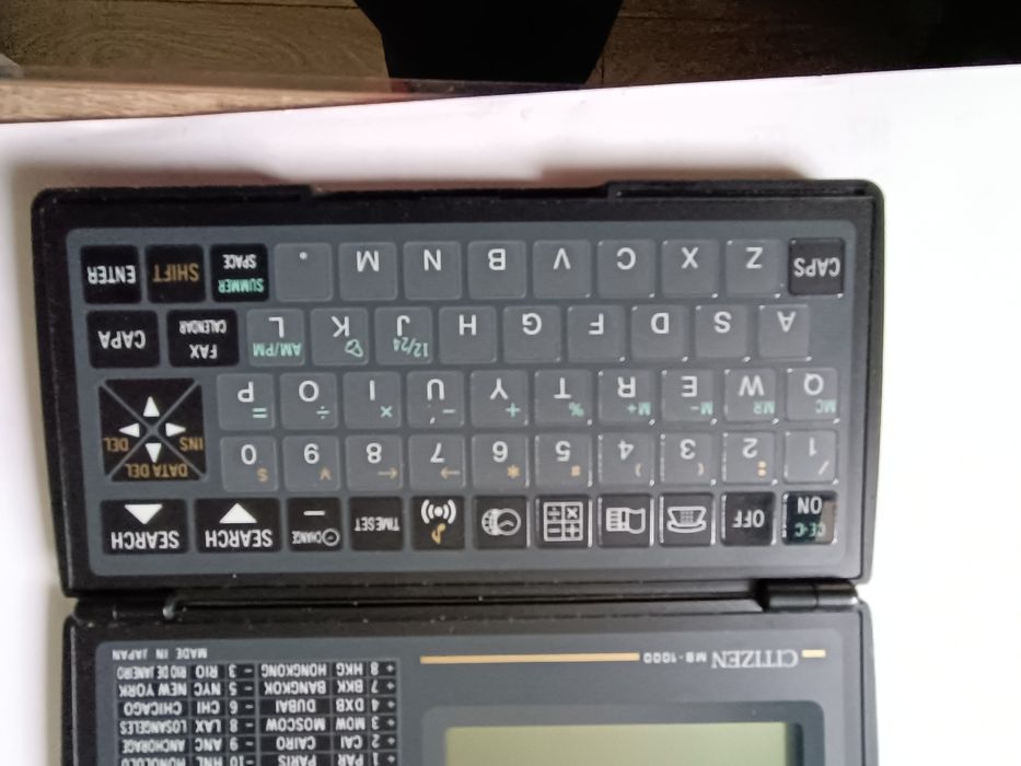 Електронна книжка Citizen MB-1000