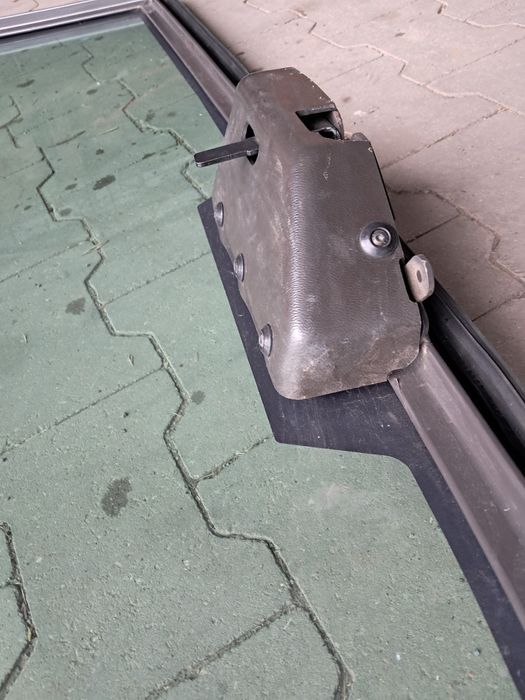 Drzwi lewe renault cergos ergos 2003r zamek