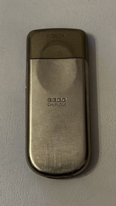 Nokia 8800 Sirocco Gold