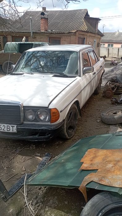 123 мерс без мотора і коробки